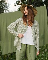 Long-sleeved linen shirt CALPE in Forest green gingham