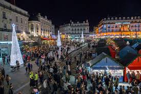 Angers Le Marche De Noel Place Du Ralliement Canopee Des Halles Marche De Noel France