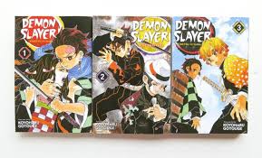 Kimetsu no yaiba o mangá começou a ser serializado na 11ª edição de 2016 da revista weekly shonen jump , publicada em 15 de fevereiro de 2016. Demon Slayer Vol 1 2 3 Kimetsu No Yaiba Koyoharu Gotouge Shonen Jump Viz Media Manga Book Lot Eventeny