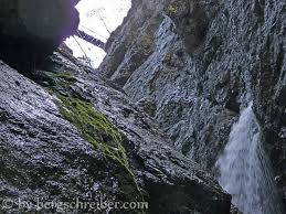 3,00 euro hier geht's zur website der höllentalklamm. Hollentalklamm Bergschreiber Com