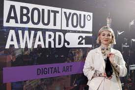 Vodafone ghana music awards vgma 2021 edition happun dis weekend for accra. About You Awards 2021 Das War Die Grosste Award Show Der Social Media Branche Live Auf Prosieben Mit Prominenten Gasten Und Emotionalen Momenten About You