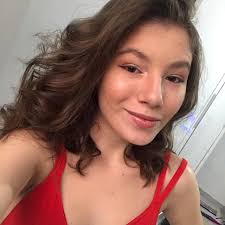 💋💋💋 #Repost @once.lucy.regal ・・・ 𝕊𝕡𝕣𝕖𝕒𝕕 𝕃𝕠𝕧𝕖 . A happy new  year everyone, spread love and light and stay safe 🍀✨ . Last year was hard  but never give up hope because there