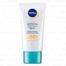 Nivea sun whitening protection face cream provides highly effective uva/uvb protection with active whitening complex that protects the skin from the sun and gives it a fairer and radiant look. Buy Nivea Sun Protect Light Feel Sun Protection Gel Spf 50 Pa In Bulk Asianbeautywholesale Com