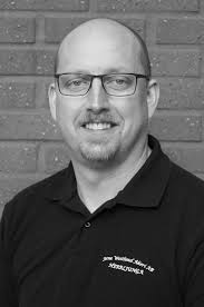 Förra veckan drabbades vi av en enorm förlust då våran Daniel hastigt gick  bort. Vi har fått många frågor kring begravningen. Vi vill därför informera  om att den kommer att äga rum