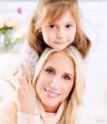 Mahée Paiement partage une rare photo de sa fille ado et elle a beaucoup  changé