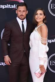 King | september 3, 2020 september 3, 2020 new england patriots superstar receiver, julian edelman. Amendola Recounts Meeting Girlfriend Olivia Culpo For First Time Sports Providencejournal Com Providence Ri