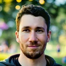 Alex Kleinman's Instagram, Twitter & Facebook