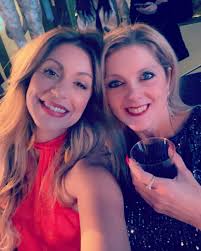 Alessandra:make-up/hair&health