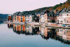 Il a dès lors été décidé de suspendre et reporter. Wallonia To Offer Thousands Of 80 Tourism Vouchers Travel Tomorrow