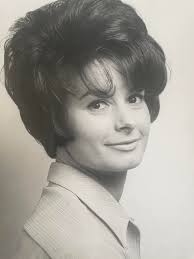 I am sad to post the death of my friend, Kathy Stutts. She passed away last  night about 11:00, at the Hospice House. Kathy worked for John Reynold's,  before leaving the company.