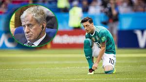Easily add text to images or memes. Em Bewerbung 2024 Turkei Hofft Auf Vorteil Durch Erdogan Affare Um Ozil Sportbuzzer De