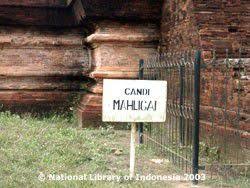 Candi muara takus) is a buddhist temple complex, thought to belong to the srivijaya empire. Candi Muara Takus Sumatra Kepustakaan Candi