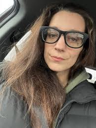 Bonnie Marquez's Instagram, Twitter & Facebook