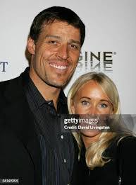 Victor Robbins's Instagram, Twitter & Facebook