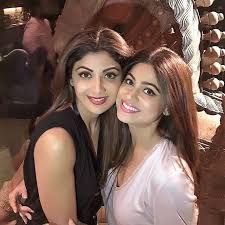 Shilpa shetty family with parents, husband, son, daughter, sister & affair hello friends, welcome the gorgeous bollywood actress shilpa shetty along with her sister shamita shetty shares a fun. I Was Worried After Shamita S Debut Shilpa Shamita Admits Being Insecure By Her Own Sister