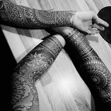 pin by 伟康单on dotwork geometric tribal tattoos tattoos geometric