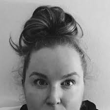 Amazon.com: Urban Quilting: Quilt Patterns for the Modern-Day Home:  9781950968190: Chow, Wendy, Paige Tate & Co.: ספרים