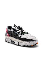Shop maison margiela men's sneakers with price comparison across 300+ stores in one place. Men S Sale Maison Margiela Shoes Winter Holiday 2020 Collection Fwrd