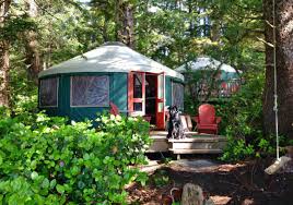 Maybe you would like to learn more about one of these? Dog Friendly Glamping Yurts Cabins And Huts In Washington