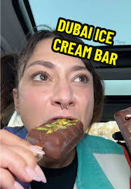 😒 #baskinrobbins #dubaichocolate #icecream #viraltiktok