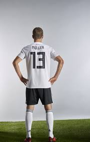 Includes address (13) phone (6) email (4) see results. Thomas Muller Deutschland Trikot 2018 Mit Ruckennummer 13 Bild Foto Fan Lexikon