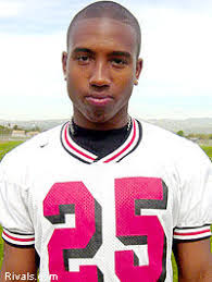 Malachi Lewis's Instagram, Twitter & Facebook