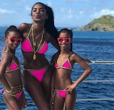 We did not find results for: 10 Ideias De Desafio Da Piscina Desafio Da Piscina Desafios Lindas Meninas