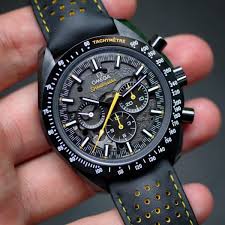 Borrowed Time Reviewing The Omega Speedmaster Dark Side Of The Moon Apollo 8 Andrika Rologia Rologia Wmega