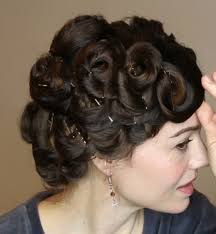 With every pin curl set, i learn more about what not to do. Best Pin Curl Tutorial Heatless Life And Diy