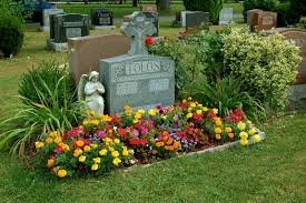 4 Bp Blogspot Com Mnyhtgspvoq Uhzpkhnz1ai Aaaaaaaae3c R5cws5k6rdc S1600 Dsc 0024 Jpg Cemetery Decorations Gravesite Decorations Memorial Flowers