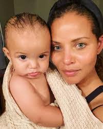 Lisa Llanes's Instagram, Twitter & Facebook