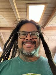 Help us find a dry and mold free, place to call home by March,1st! IDEAL:  aprox 600sf, $1,000-$1400/month, private living quarters, full kitchen,  wood stove, bathtub, views, laundry onsite, parking for 2