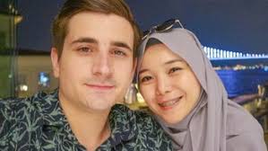 Hijaber RI & Bule Muslim Amerika Menikah 13 Tahun, Tak Disangka Rahasia  Langgengnya...