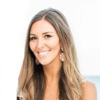 Lindsay Mitchell's Instagram, Twitter & Facebook