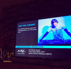The music choice app on x1 grants you 24/7 interactive access to additional music videos and audio channels that are not currently available via. Sticky Boots On Twitter Crank Musicchoice Right Now Start The Freakin Weekend Tunein Or Stream On The Musicchoice App Nowplaying Djlife Edm House Https T Co R5ctweeteu