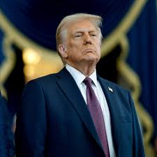 আকাশবাণী_সংবাদ_কলকাতা মার্কিন প্রেসিডেন্ট ডোনাল্ড ট্রাম্প দু দেশের মধ্যে  যুদ্ধবিরতির স্বার্থে আগামীকাল আলাদা করে রুশ প্রেসিডেন্ট ...