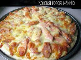 Pizza hut dan domino antara restoran yang menyajikan pizza dengan pelbagai jenis citarasa untuk rakyat malaysia. Resepi Nennie Khuzaifah Pizza Topping Sosej N Sos Krim Keju Memasak Food Combining Keju