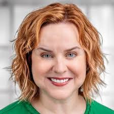 Amanda Spoon's Instagram, Twitter & Facebook