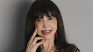 Após vencer Maiara e Maraisa, dona de "A Patroa" tem perfil derrubado e faz  desabafo