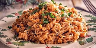 To połączenie ugotowanej kiszonej kapusty i grochu (żółtego, łuskanego, połówki). Pozostan Fit Na Swieta Kapusta Z Grochem I Grzybami Oraz Kompot Z Suszu Poradnik Sportowca