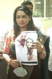 Dr m.manikandan was born to s.murugesan dr m.manikandan was born to s.murugesan Jskeclsrv2qrkm