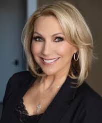 Kim Trudeau's Instagram, Twitter & Facebook