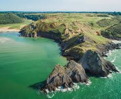 Explore wales holidays and discover the best time and places to visit. Visit Wales The Land Of Adventure Culture Visitbritain