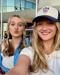 Spreading flower petals & Abbé love around the community so we can support  this year's philanthropy 🌹🌸💐🌺🌷🌻🌼🪷🪻#recap #flowerboquet