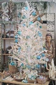 Blue ocean themed christmas tree | this ocean themed, blue. Pin By Melissa Little On Home Dining Room Design Christmas Tree Themes Beachy Christmas Christmas Tree Themes Colors