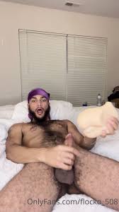 Flocko - ThisVid.com