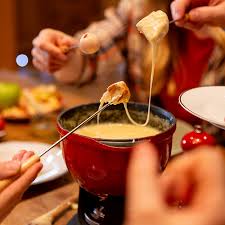 Il est donc possible de l'utiliser autant en intérieur qu'en déplacement, au camping ou en vacances par. Fondue Au Fromage