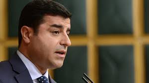 10 nisan 1973 tarihinde elâzığ'da dünyaya geldi. Selahattin Demirtas A 5 Ay Hapis Cezasi Ntv