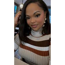 Desho'nai Burton (@deshonai_burton) • Instagram photos and videos