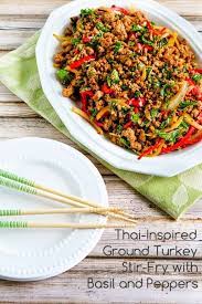 So Many Good Flavors In This Thai Inspired Ground Turkey Stir Fry With Basil And Peppers I Ve Mentioned Recipes Ground Turkey Recipes Turkey Stir Fry